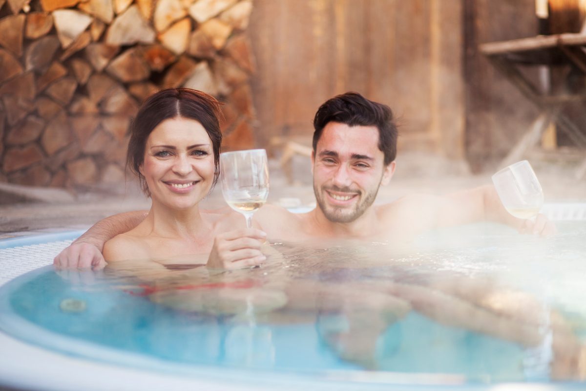 Hot Water Spa Tub